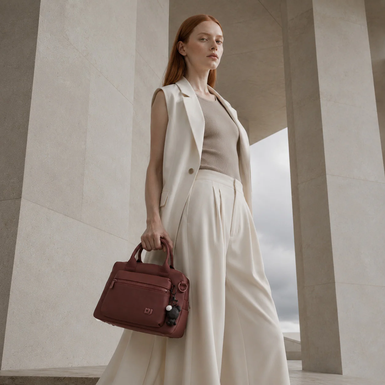SIRA Briefcase - Image 2