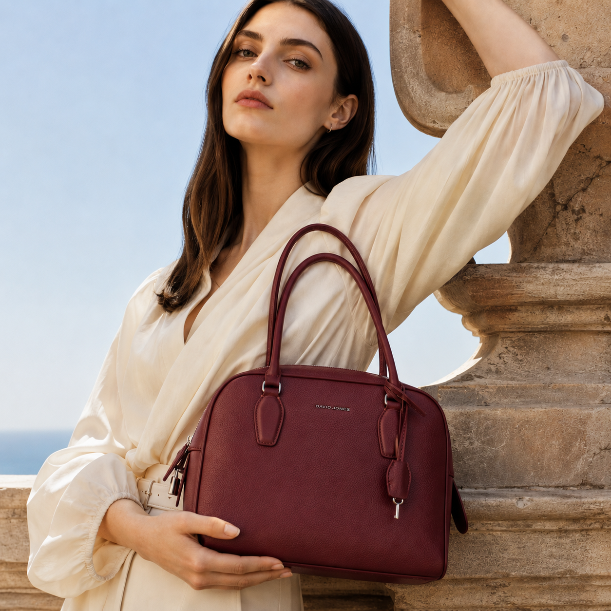 Athena Hand Bag - Image 2